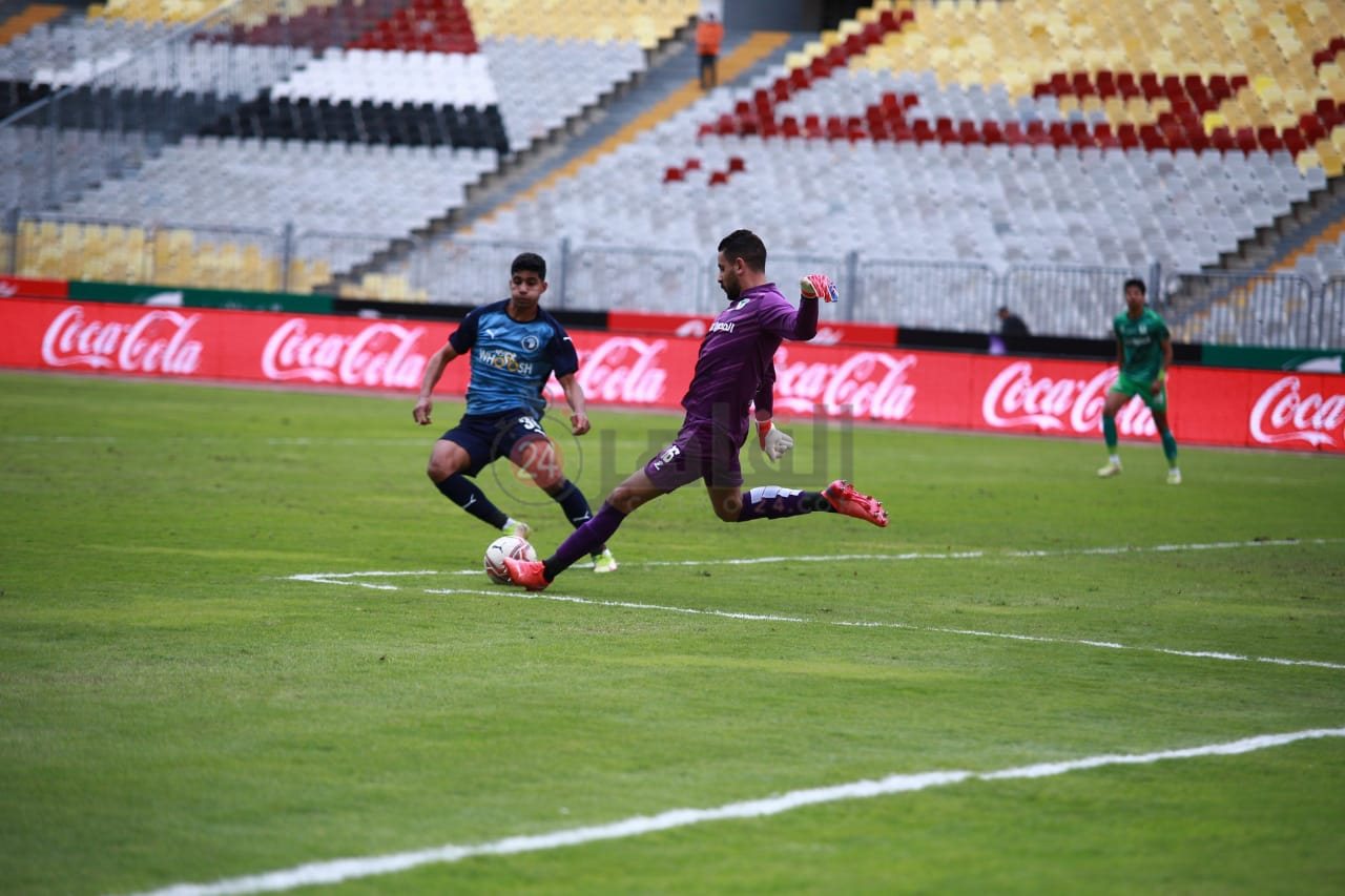 بيراميدز والمصري (8)