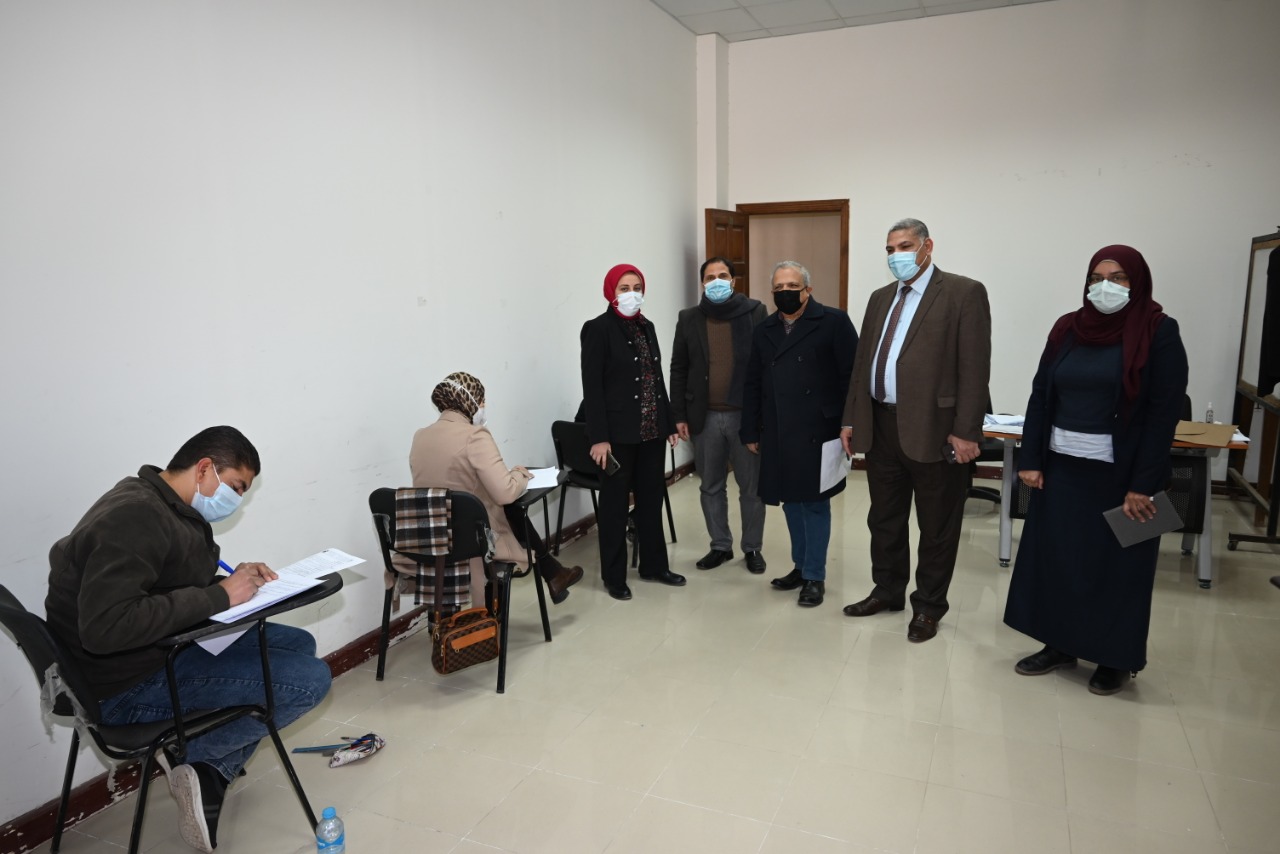 تفقد امتحانات الدراسات العليا