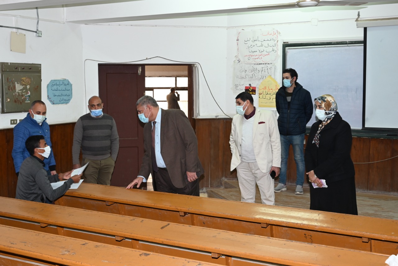 تفقد امتحانات الدراسات العليا