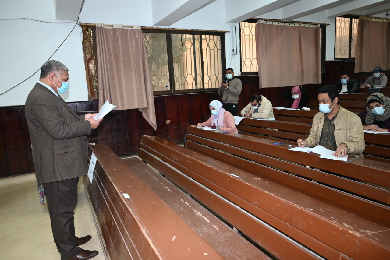 تفقد امتحانات الدراسات العليا