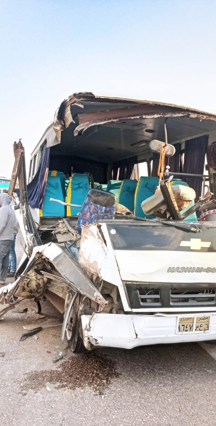 الأتوبيس بعد الحادث