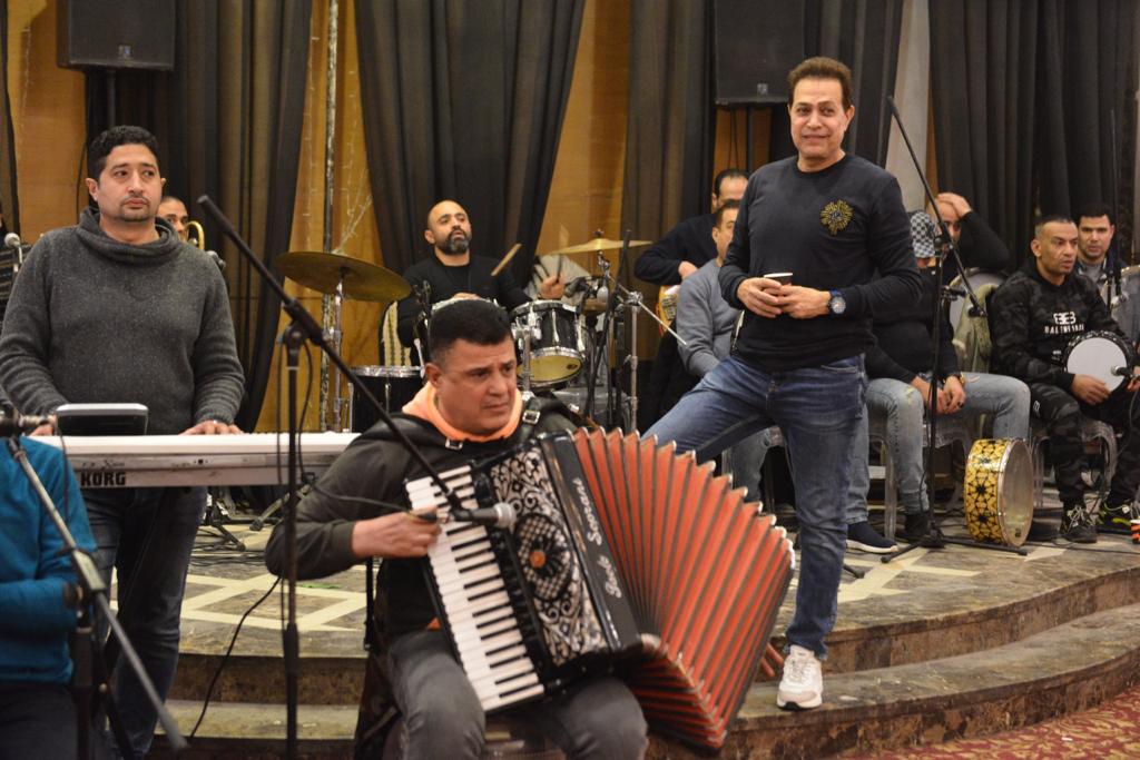 حكيم في بروفات حفله بستاد الهوكي (10)