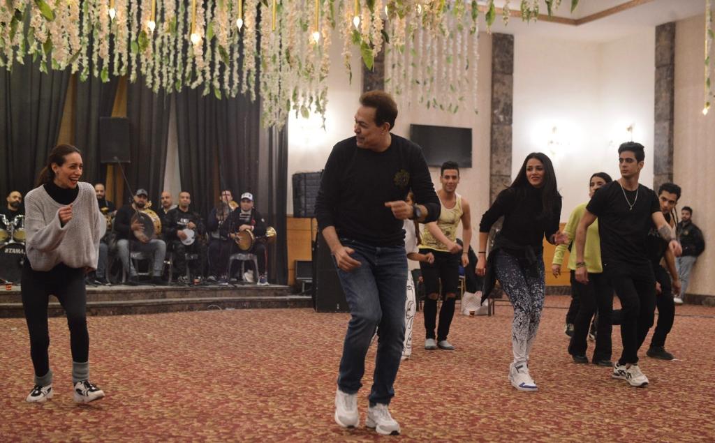 حكيم في بروفات حفله بستاد الهوكي (11)