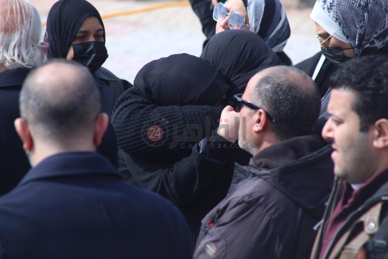 جنازة الكاتب الصحفي ياسر رزق (9)