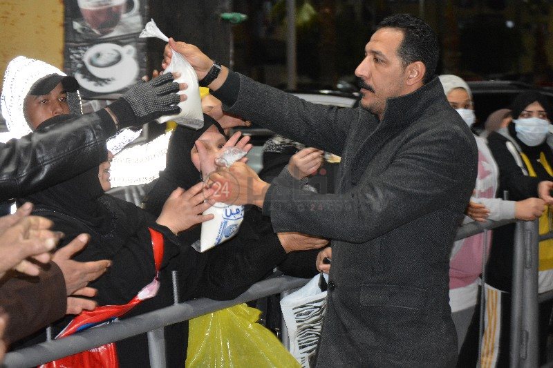 مبادرة لتوزيع الفطير علي بسطاء بورسعيد 8