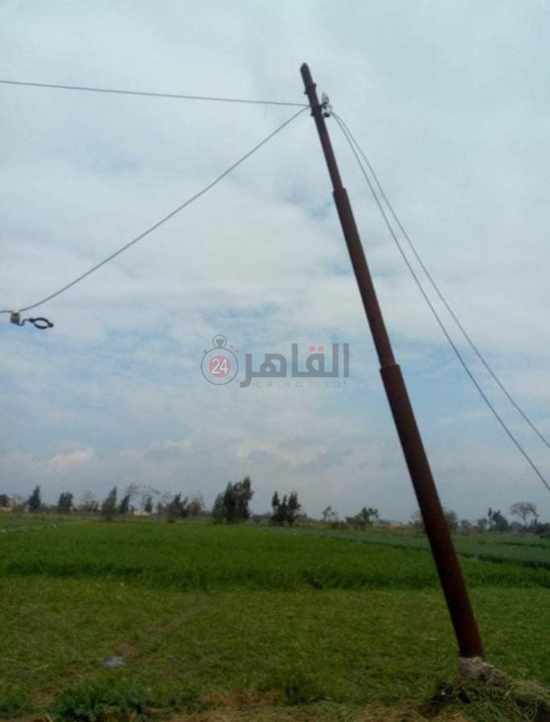 تهالك أعمدة الكهرباء في قرية بحر البقر2