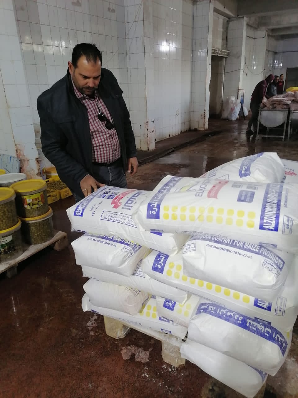 حملات على المنشآت الغذائية بالشرقية 02