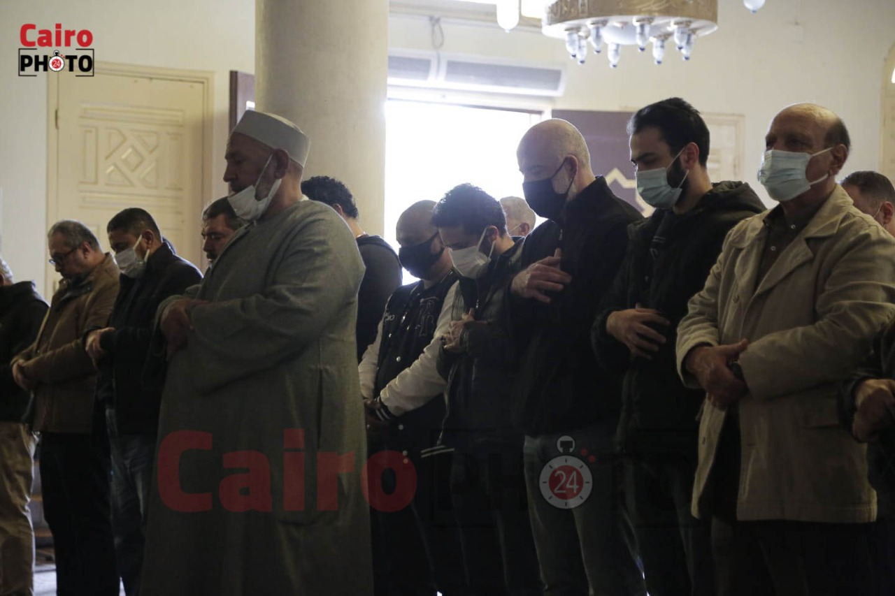 جنازة والدة حازم سمير