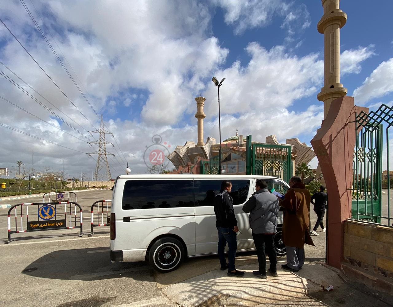 جنازة عايدة عبد العزيز (1)