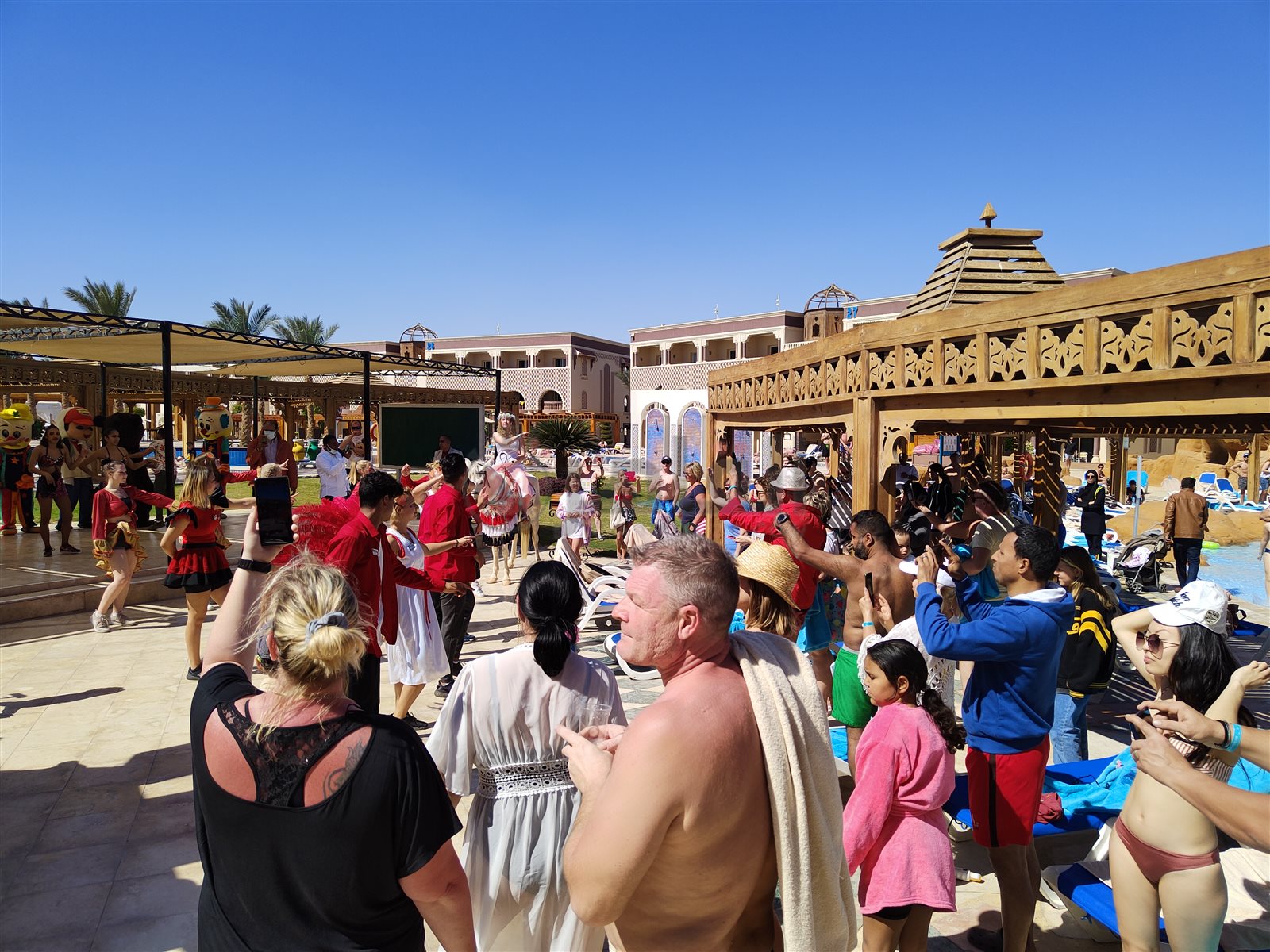 احتفالات عيد الحب بفنادق الغردقة