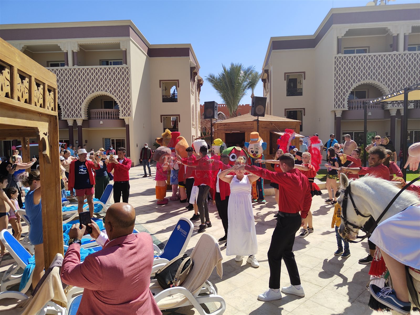 احتفالات عيد الحب بفنادق الغردقة