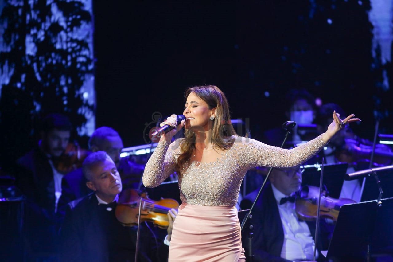 حفل كارول سماحة (12)