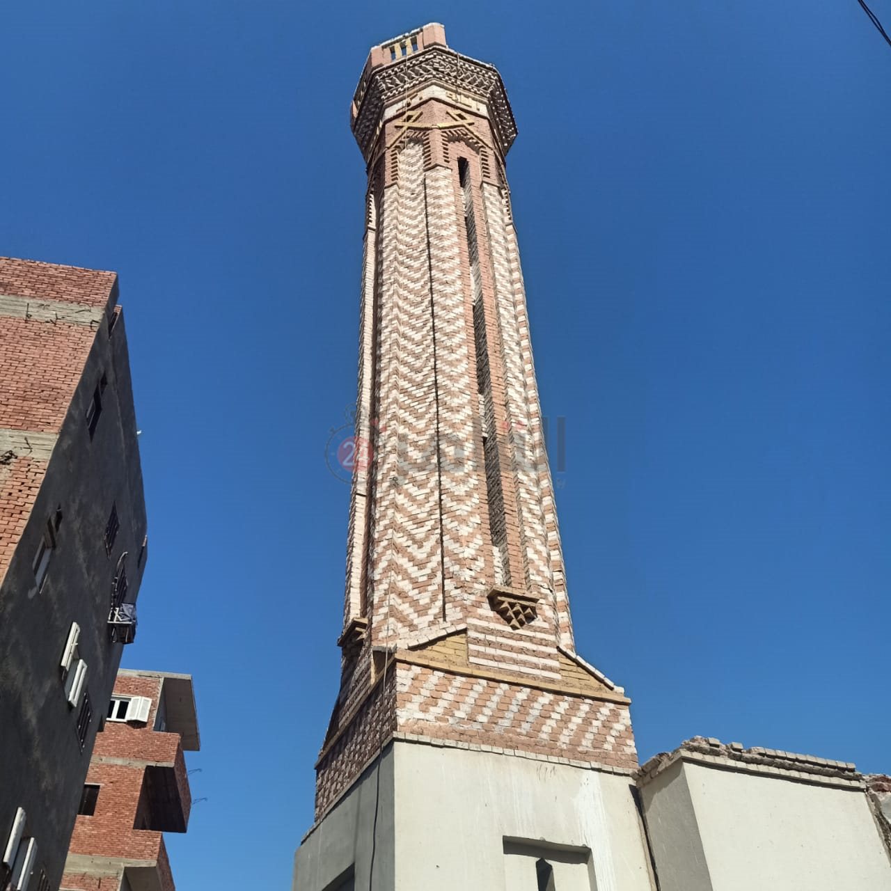 انهيار جزء من مئذنة مسجد بالشرقية 02