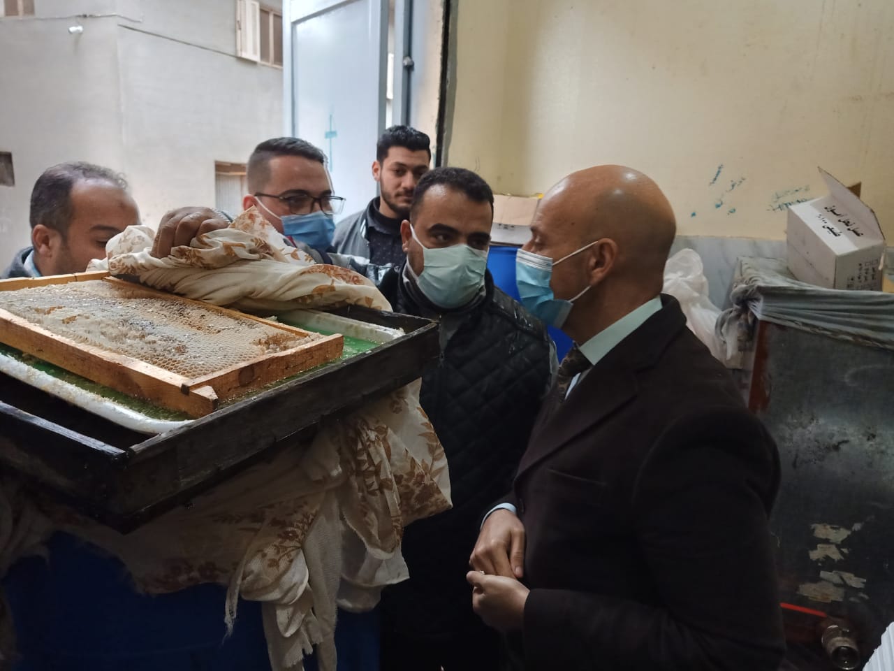 حملة على مصنع أغذية مخالف بالشرقية 8