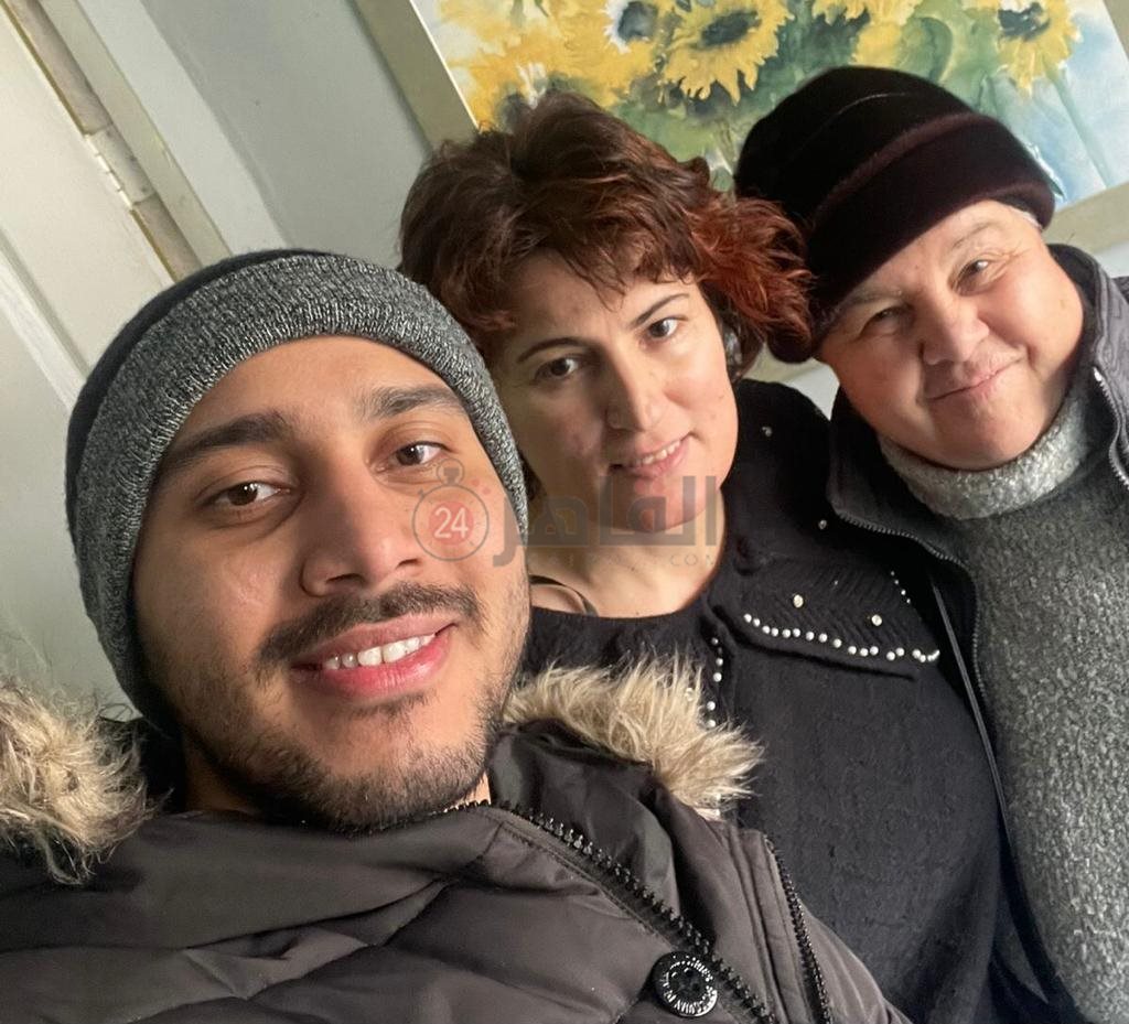 مصر نزح إلى رومانيا مع أعضاء المنظمة الرومانية