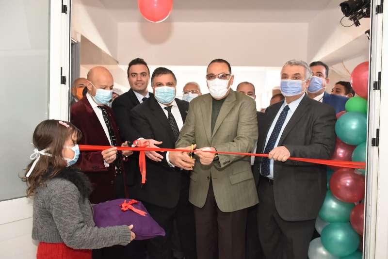 محافظ الشرقية يفتتح أعمال تطوير بمستشفى منيا القمح 01