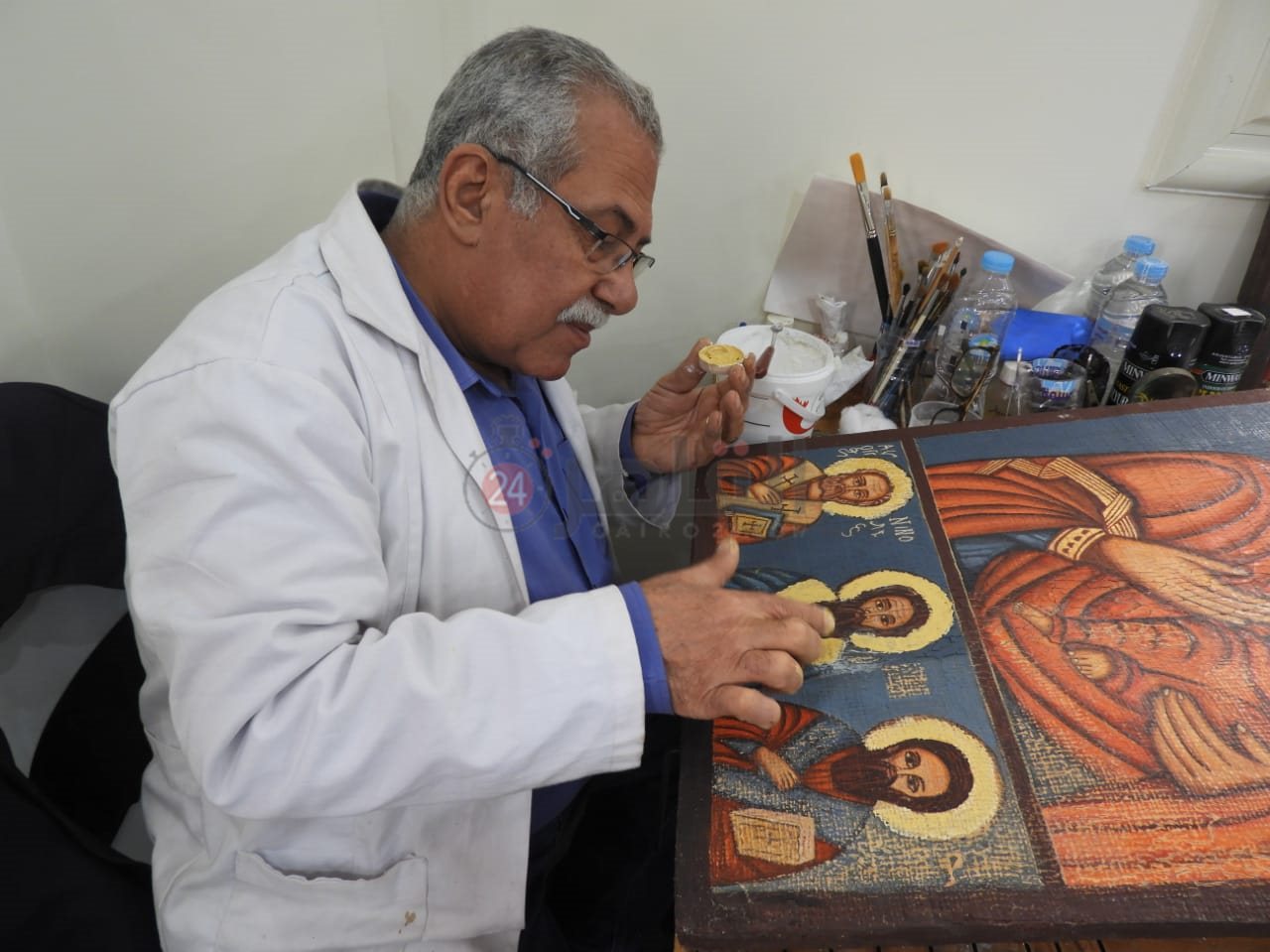 ترميم الوان الأيقونات