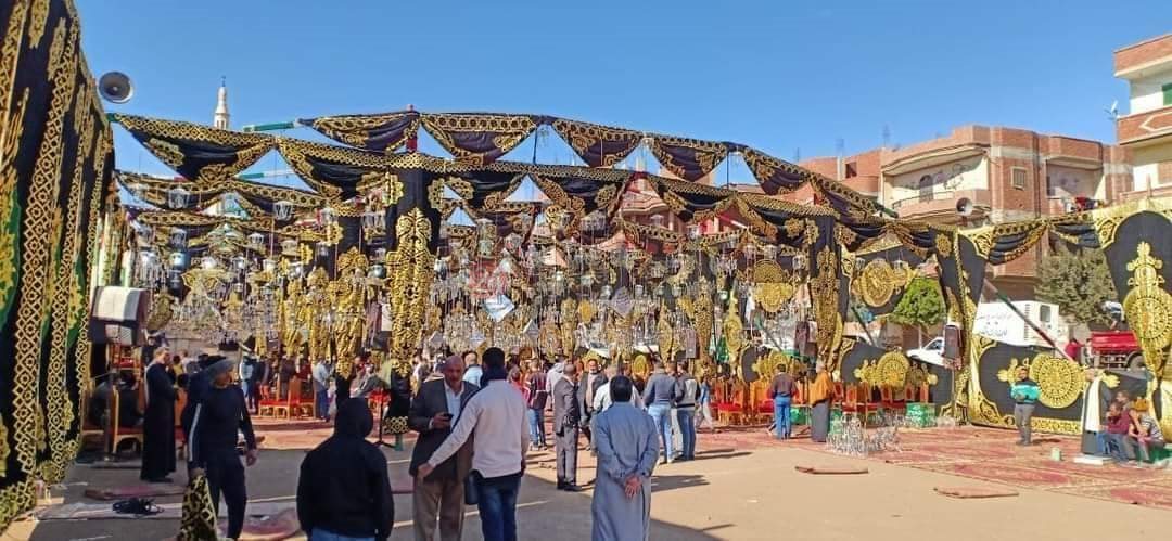 عزاء ضحايا لقمة العيش بالشرقية 1