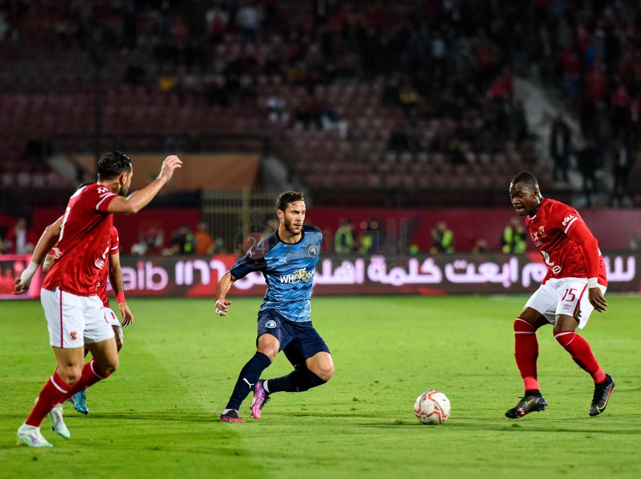 الأهلي وبيراميدز4