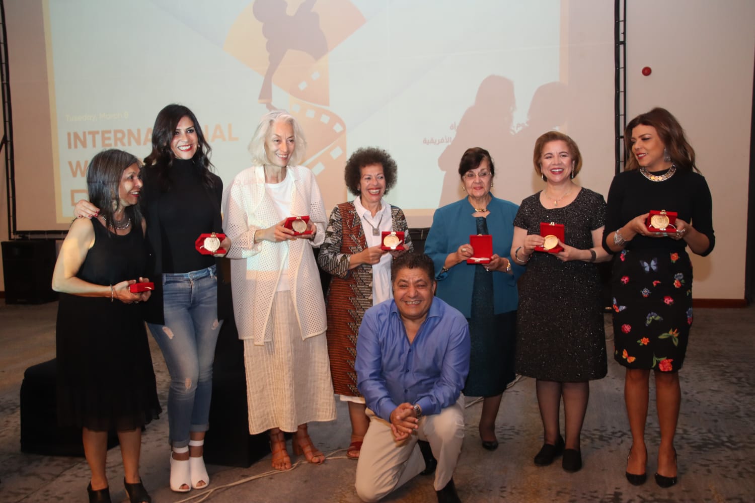 مهرجان الأقصر للسينما الإفريقية يحتفي بالمرأة في يومي العالمي (1)