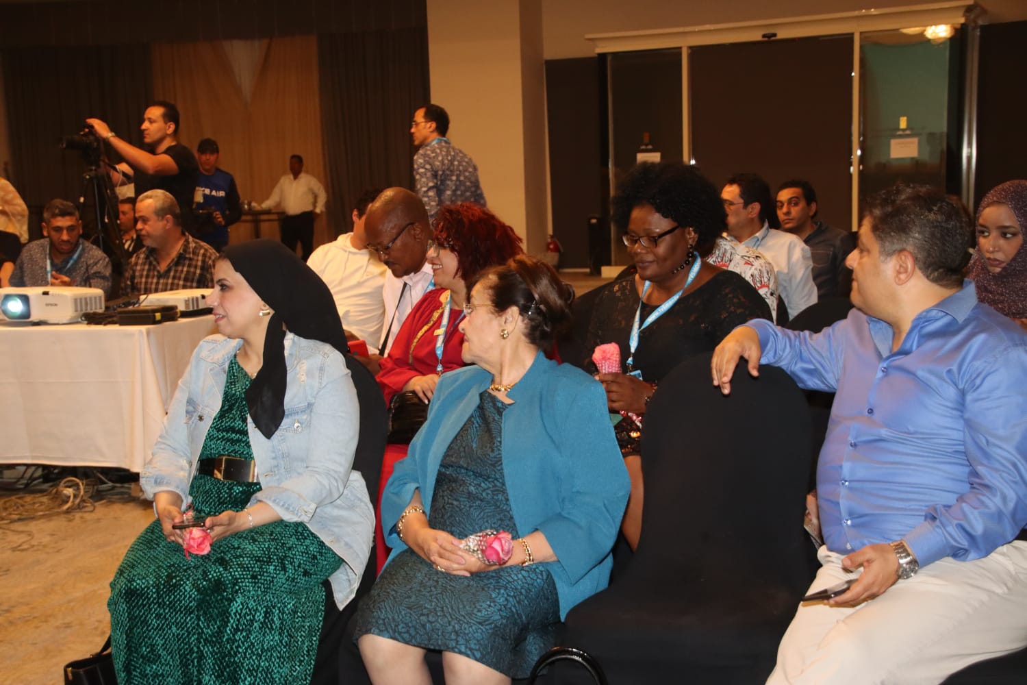 مهرجان الأقصر للسينما الإفريقية يحتفي بالمرأة في يومي العالمي (29)