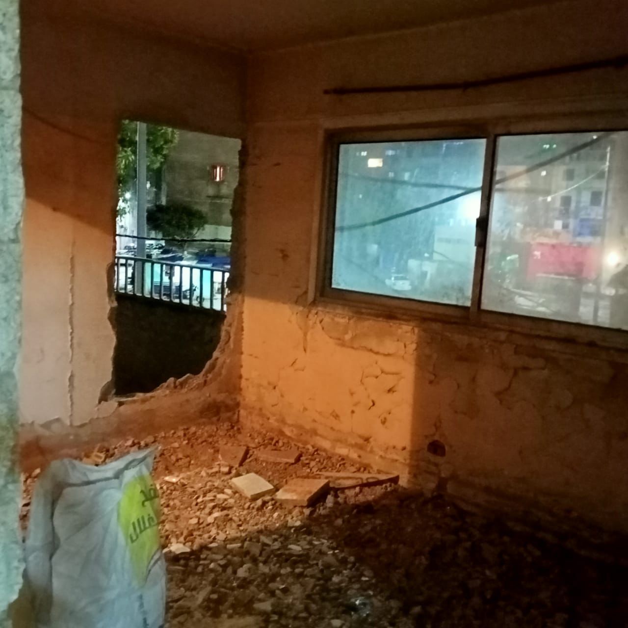 وقف أعمال بناء مخالف بحي غرب الإسكندرية 