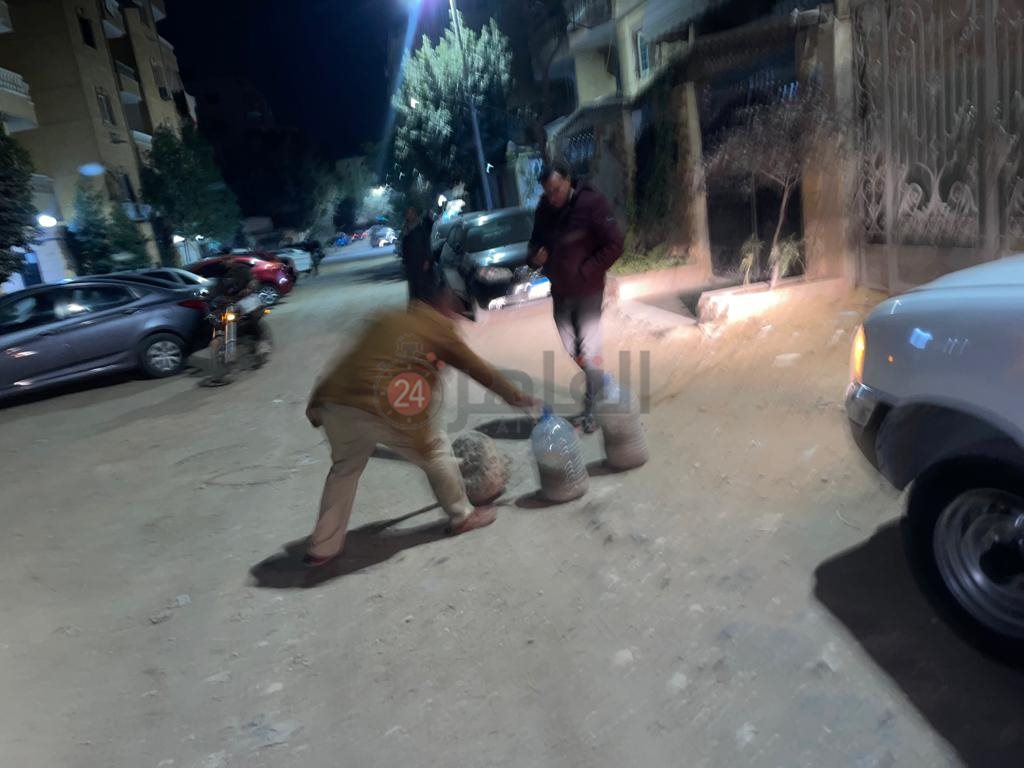 إزالة الإشغالات بحدائق الأهرام 