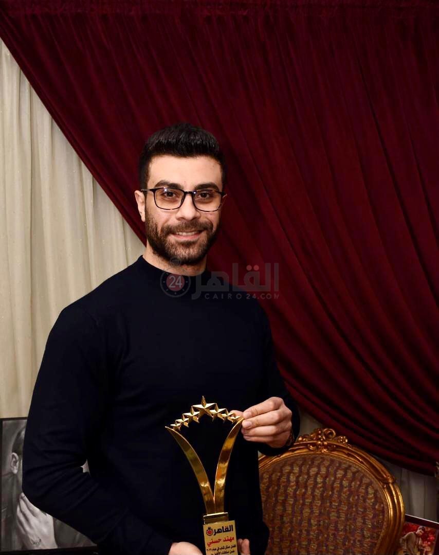 مهند حسني (2)