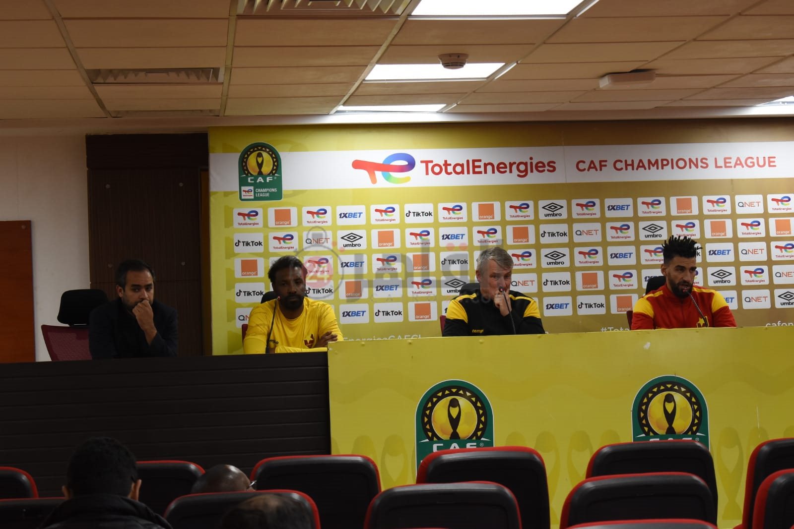 مؤتمر الصحفي لنادي الأهلي والمريخ (11)