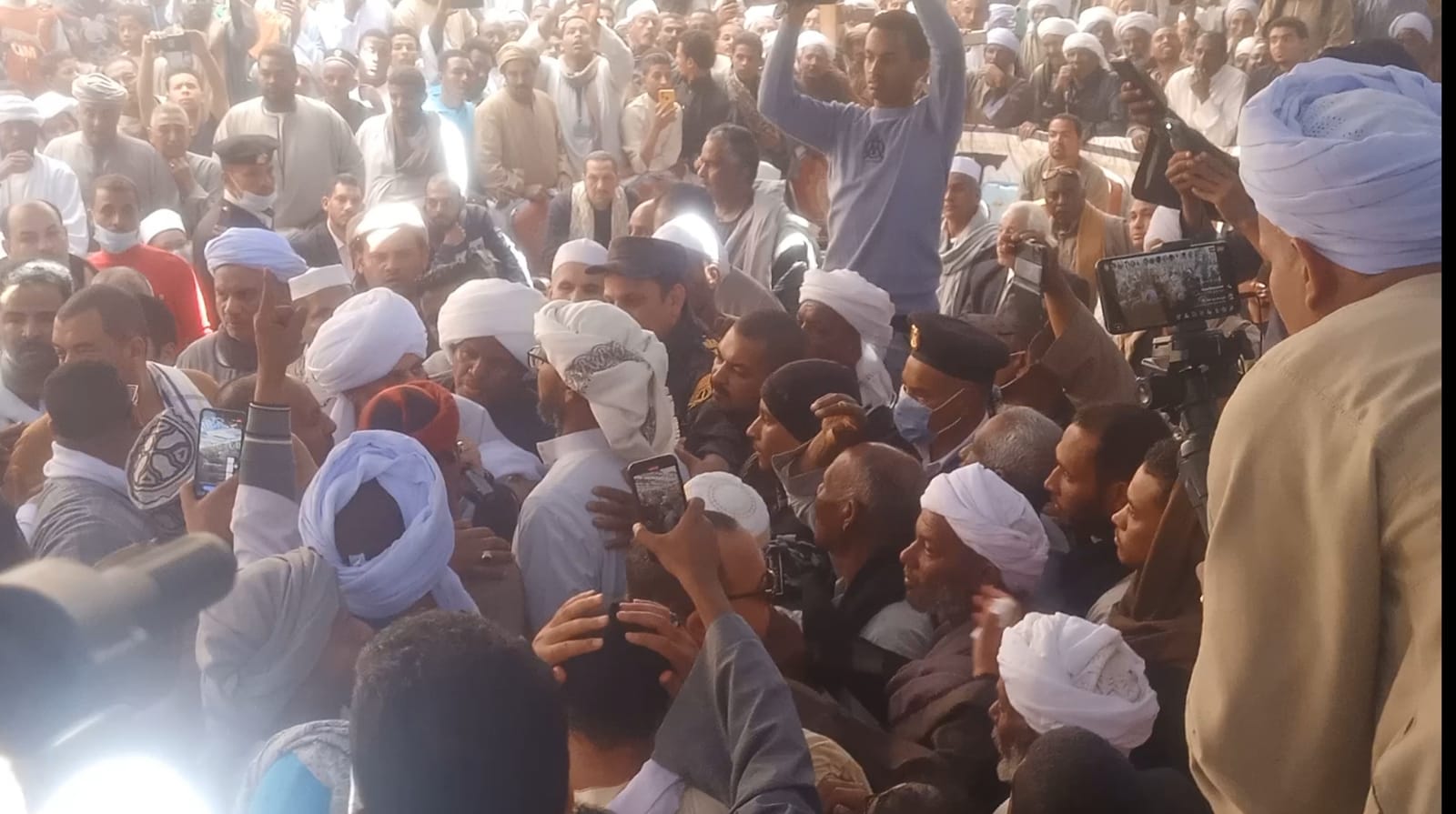 إنهاء خصومة ثأرية بأسوان 