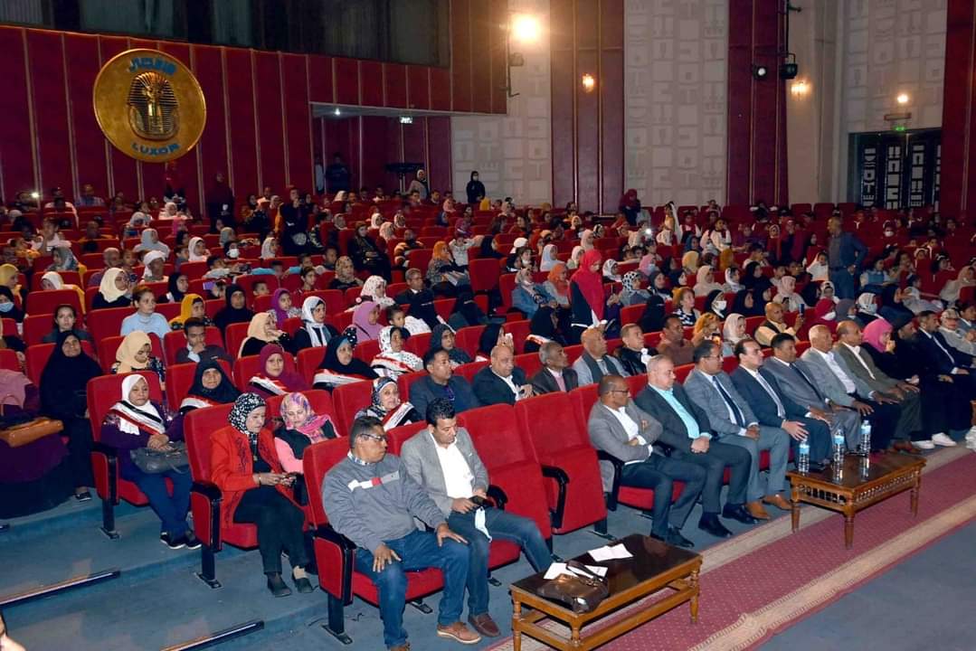 حفل تكريم الأم المثالية بالأقصر 7