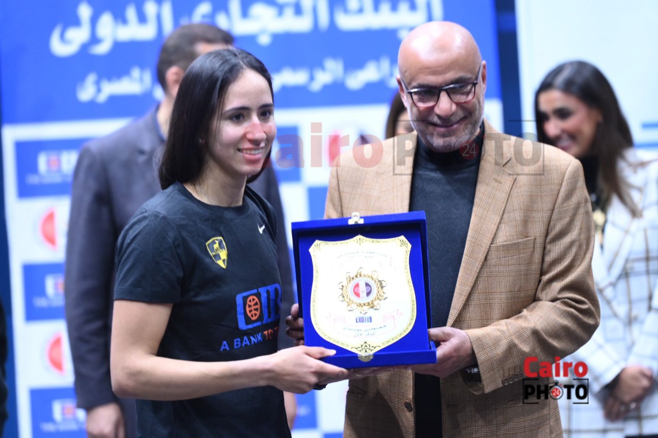 بطولة الأسكواش (17)