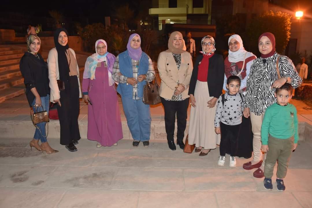 تكريم الأم المثالية بالأقصر