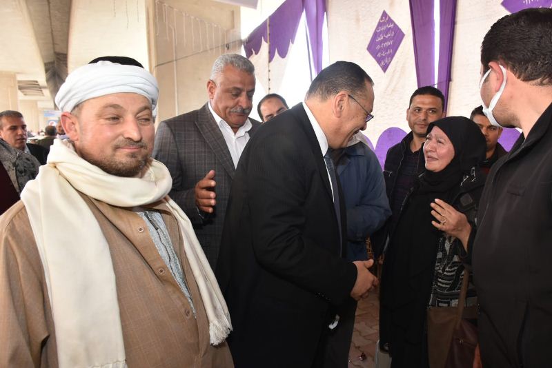 افتتاح منذ لبيع الخضروات والفاكهة بالشرقية