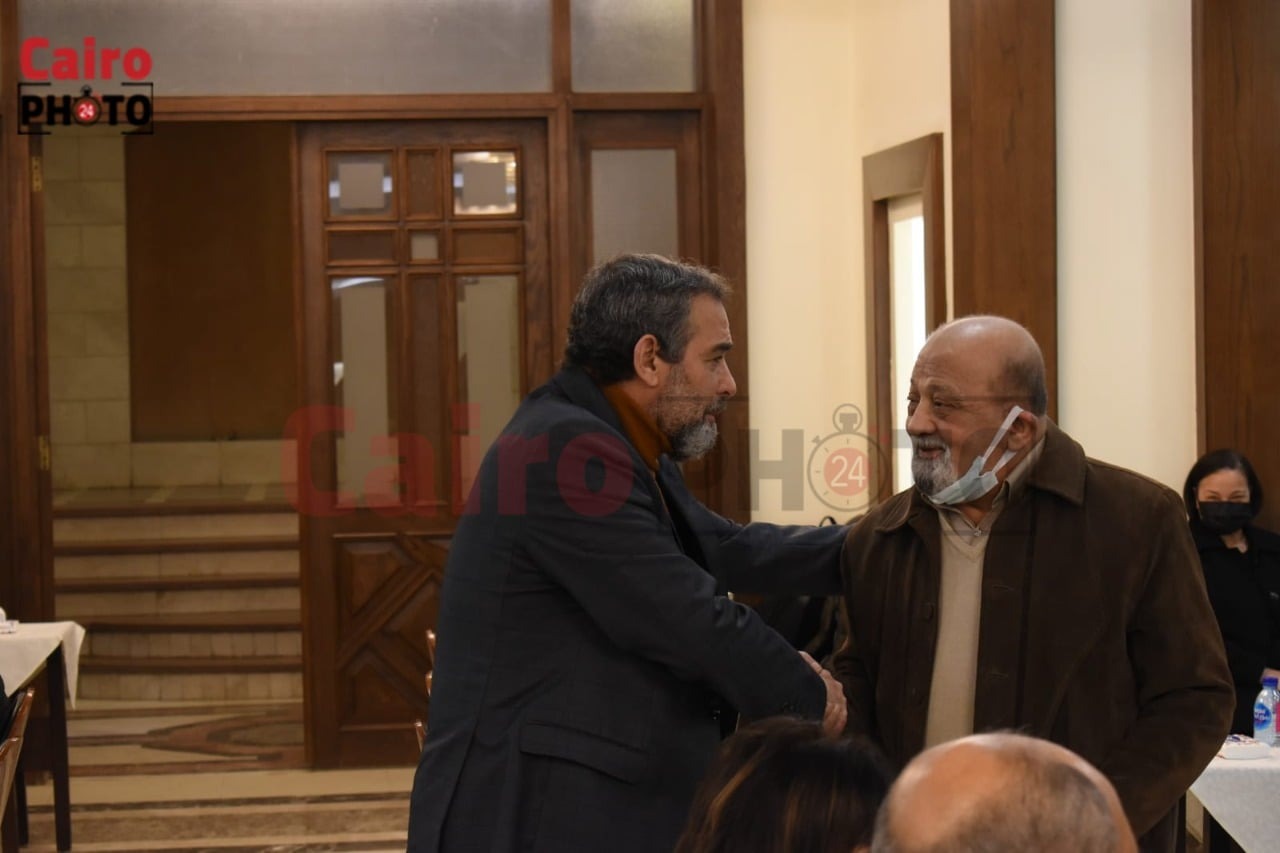 عزاء عهدي صادق (1)