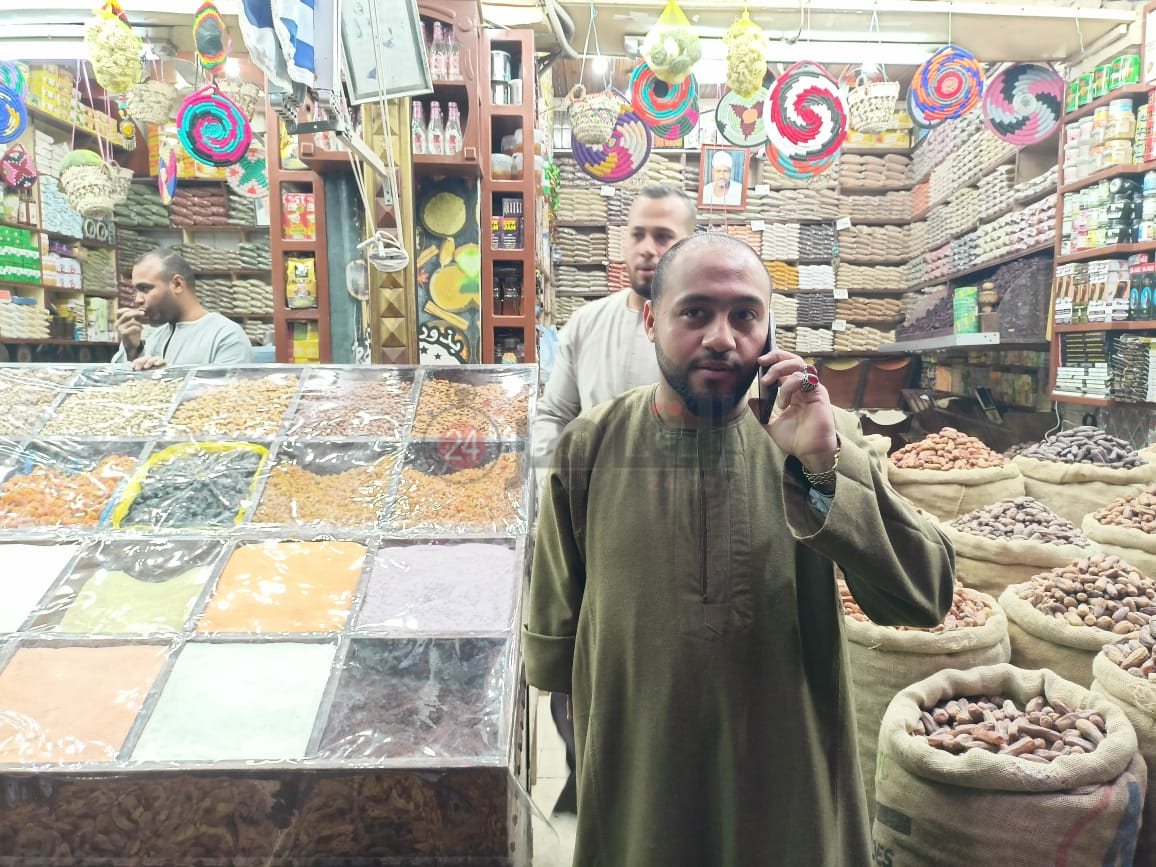 ياميش رمضان بالأقصر (15)