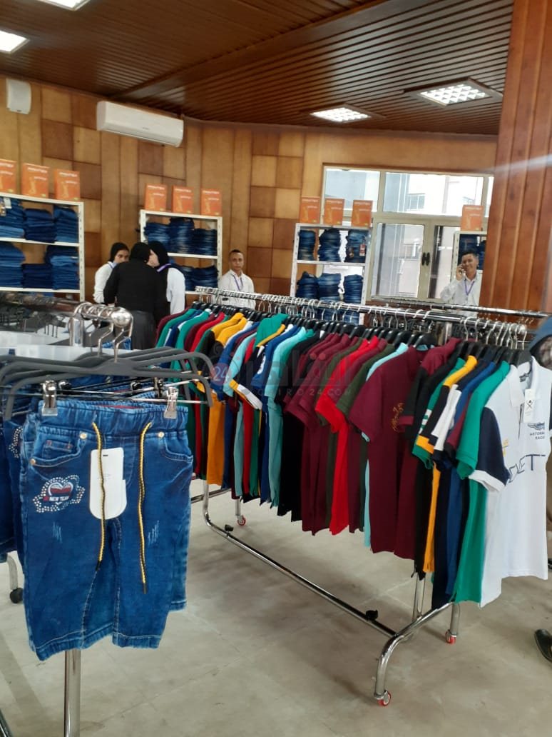 منفذ الزقازيق للملابس والأحذية 05