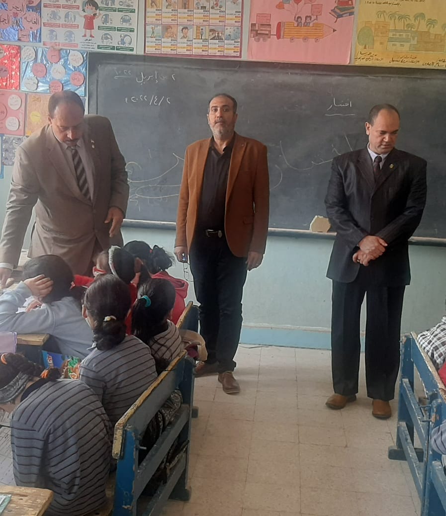 امتحانات الصف الرابع الابتدائي بالشرقية 02