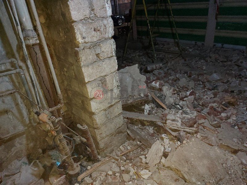 انهيار جزء من عقار ببورسعيد 12_copy_800x600