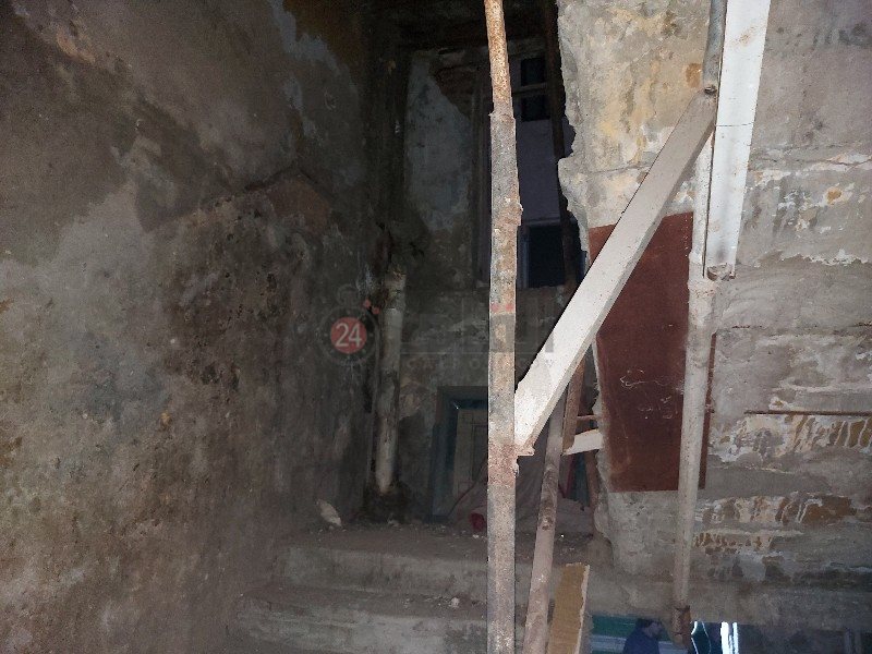 انهيار جزء من عقار ببورسعيد 7_copy_800x600