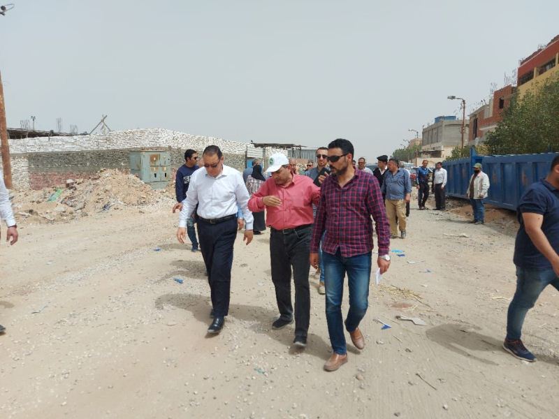 محافظ الشرقية يقود حملة لإزالة التعديات 01