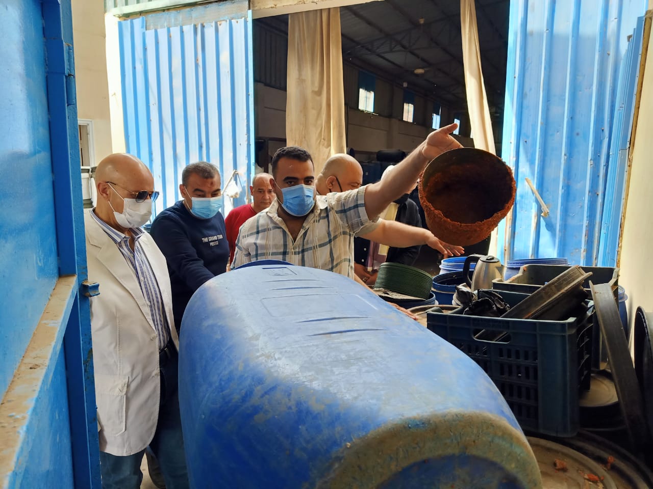 حملة تفتيشية على مصانع المخللات بالشرقية 07