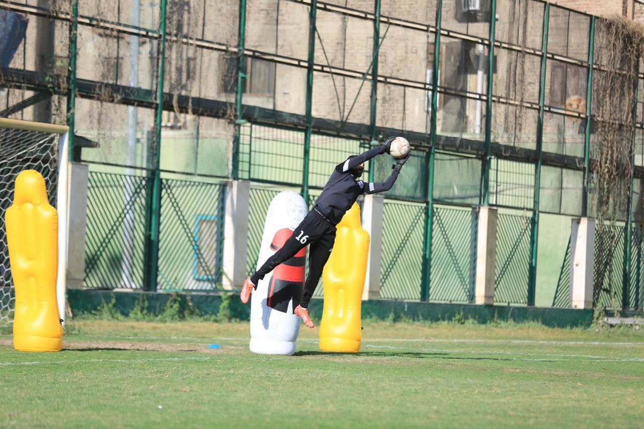 إيسترن كومباني (15)