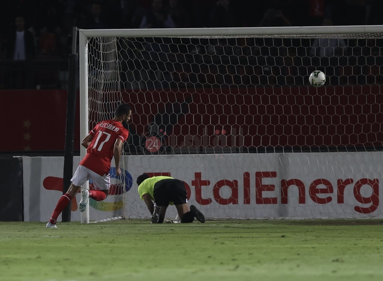 الأهلي والرجاء (4)