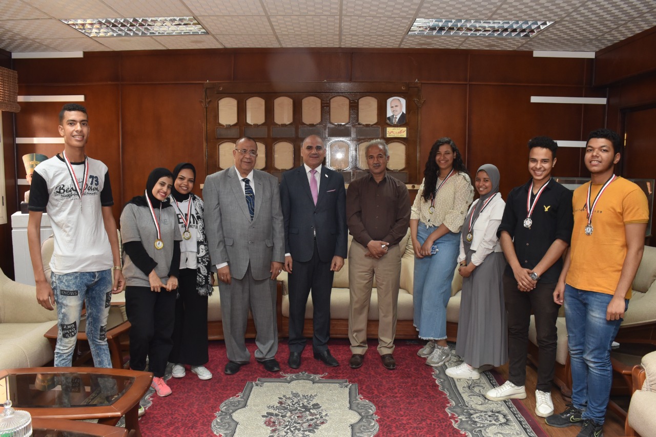 الفائزين فى مهرجان التميز الرياضي