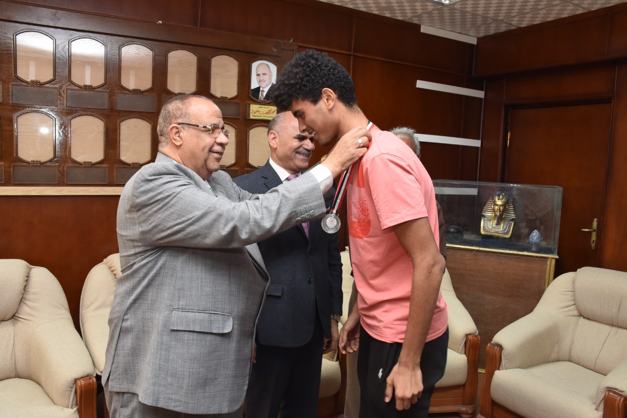 الفائزين فى مهرجان التميز الرياضي