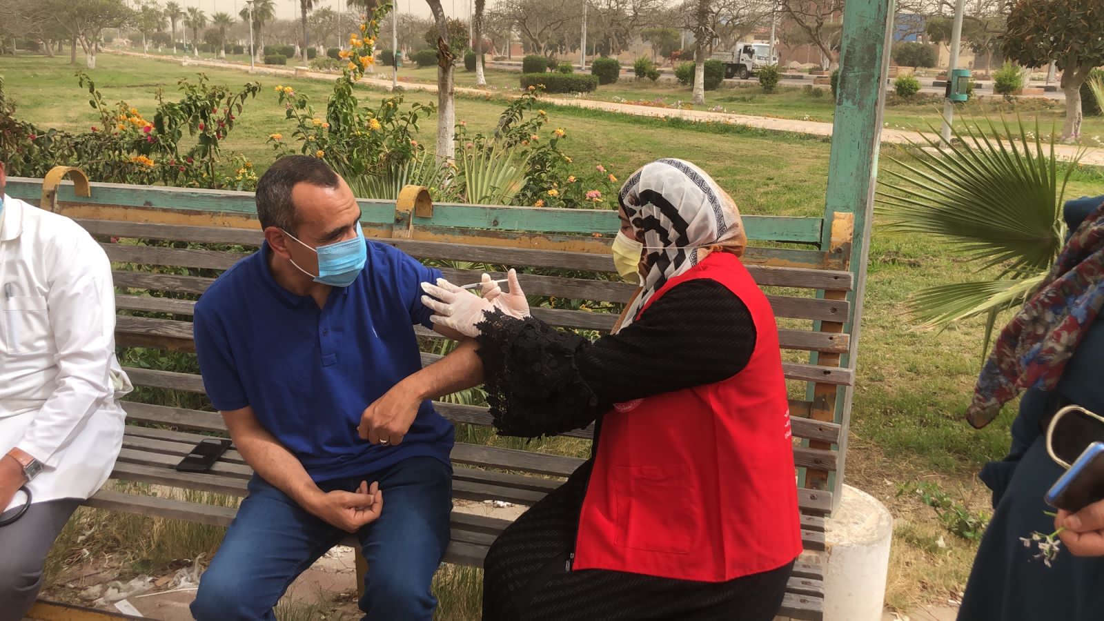 تطعيم المواطنين بلقاح كورونا بالشرقية