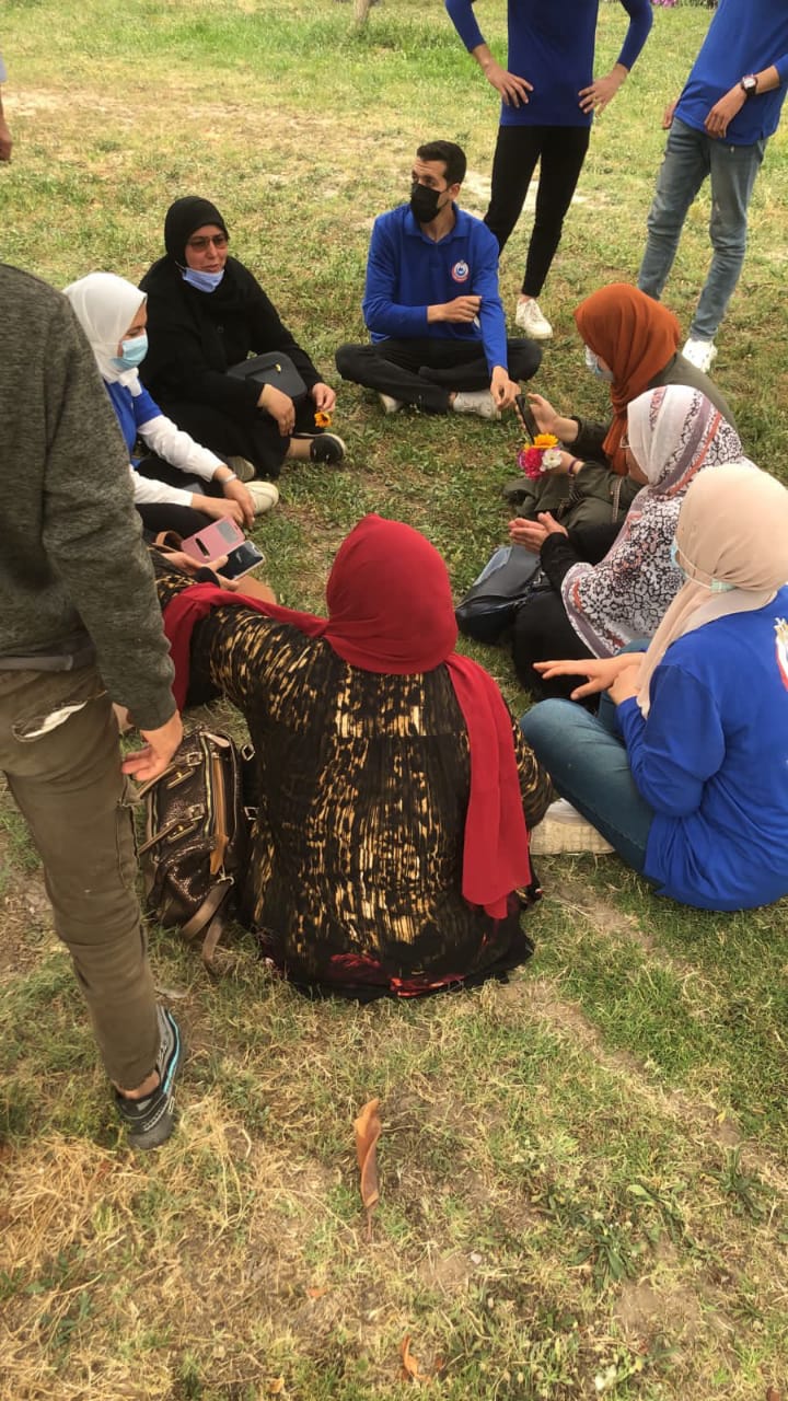 فحص المواطنين في الحدائق بالشرقية 1