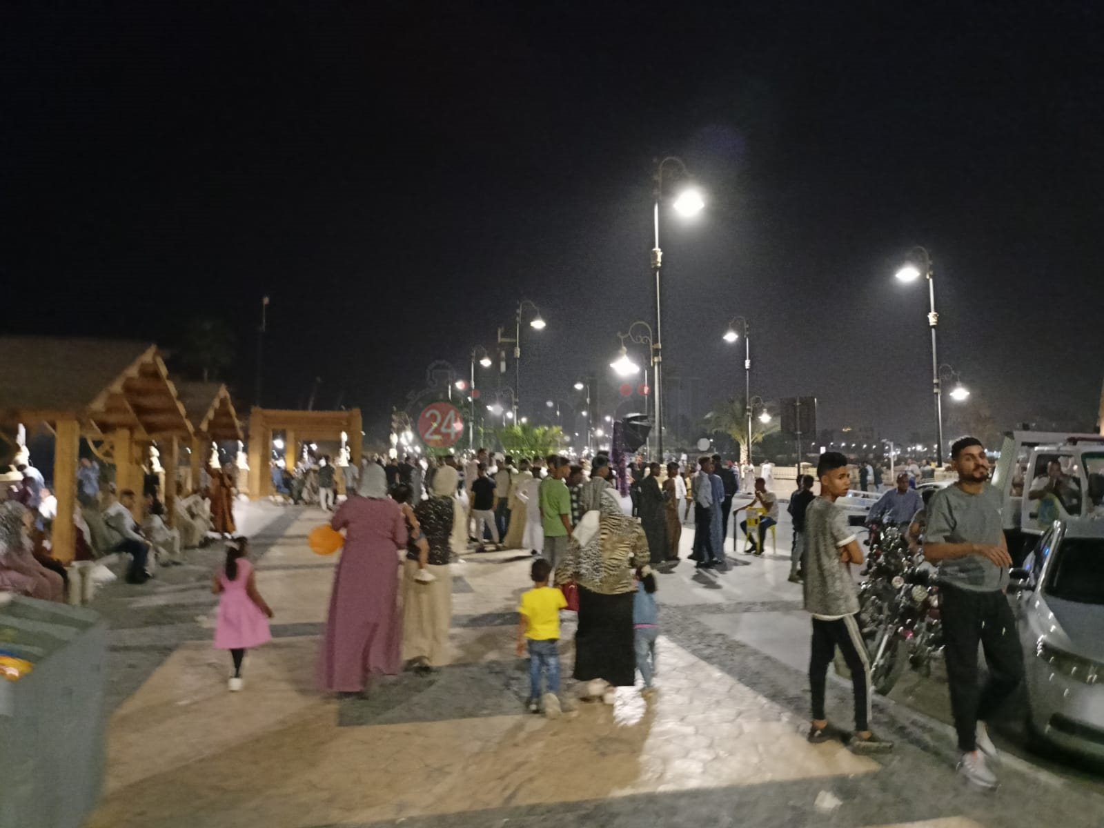 ثاني أيام عيد الفطر بالأقصر