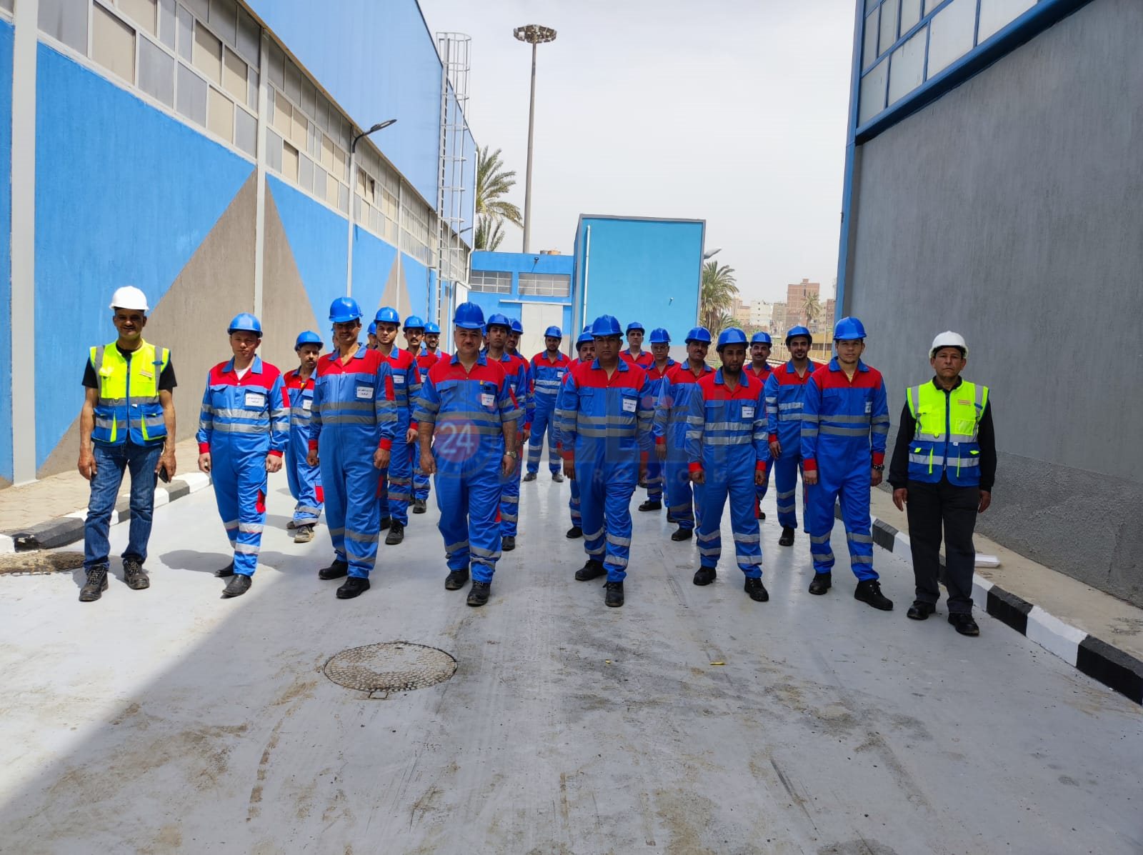 الفرقة التاسعة داخل ورش السكة الحديد